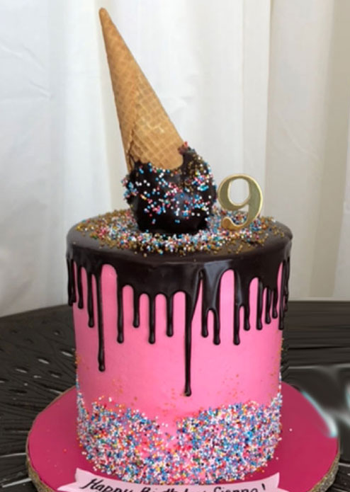 Edible Decorations Cake - CED5